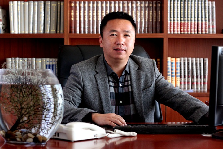 张霖.jpg 张霖.jpg