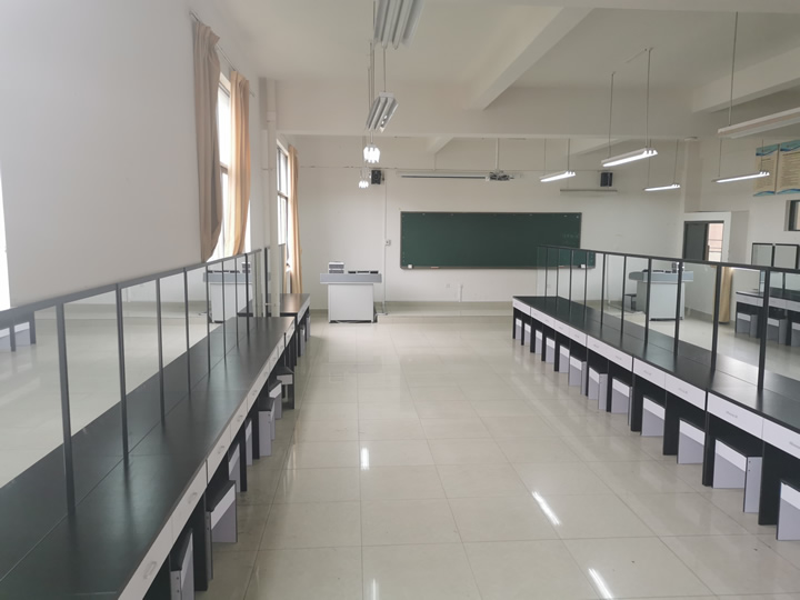 形象设计实训室_wps图片.jpg 形象设计实训室_wps图片.jpg