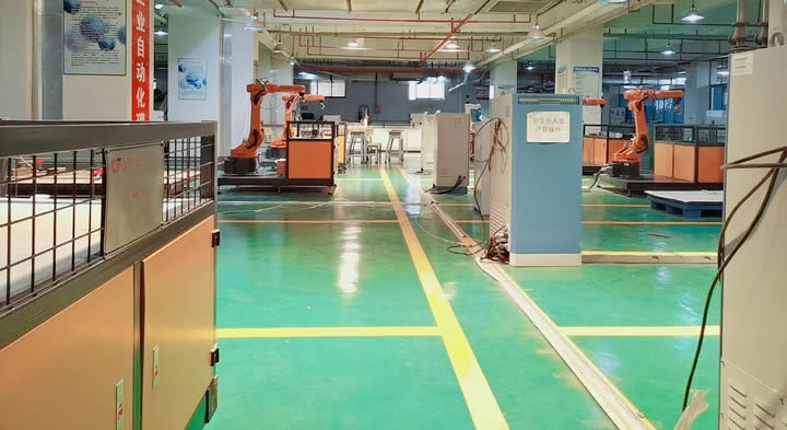 工业机器人技术实训室1 (1).jpg