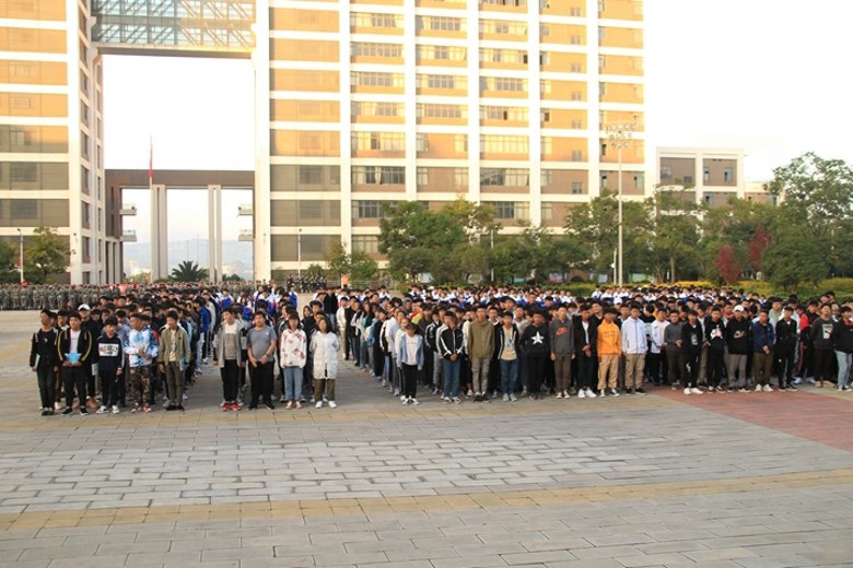 2.JPG