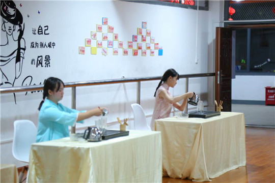 31a25bff-d1cb-401b-be8d-51496892dc4a.jpg
