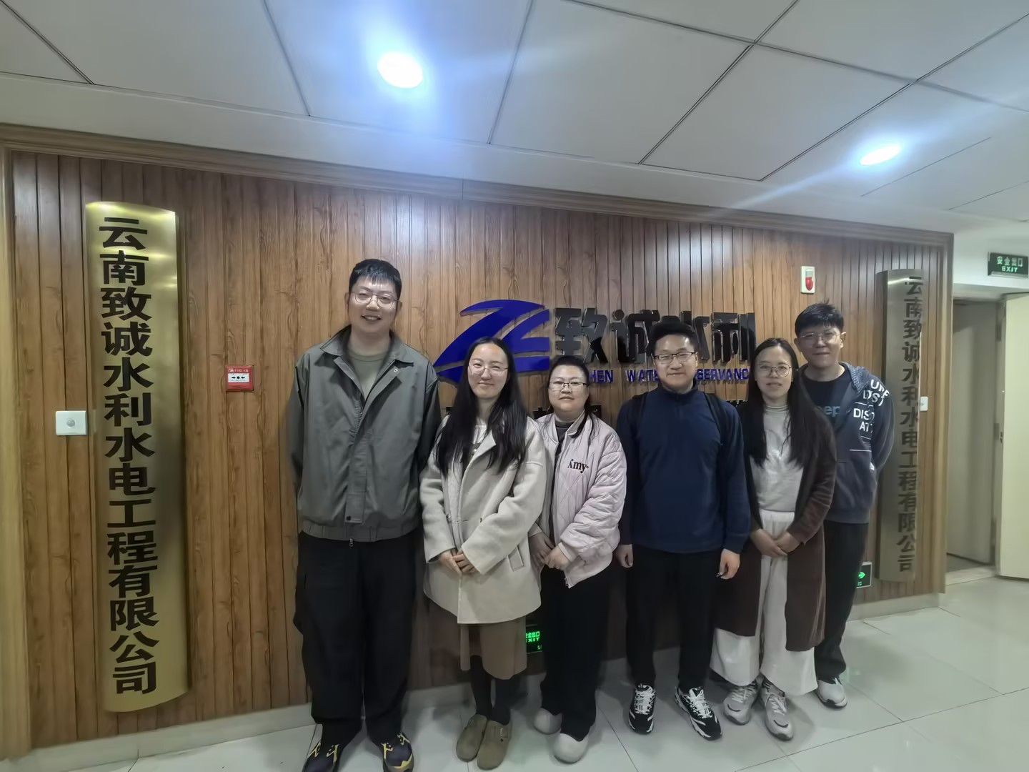 adbf403f9581095e04653313f1999701_compress.jpg adbf403f9581095e04653313f1999701_compress.jpg