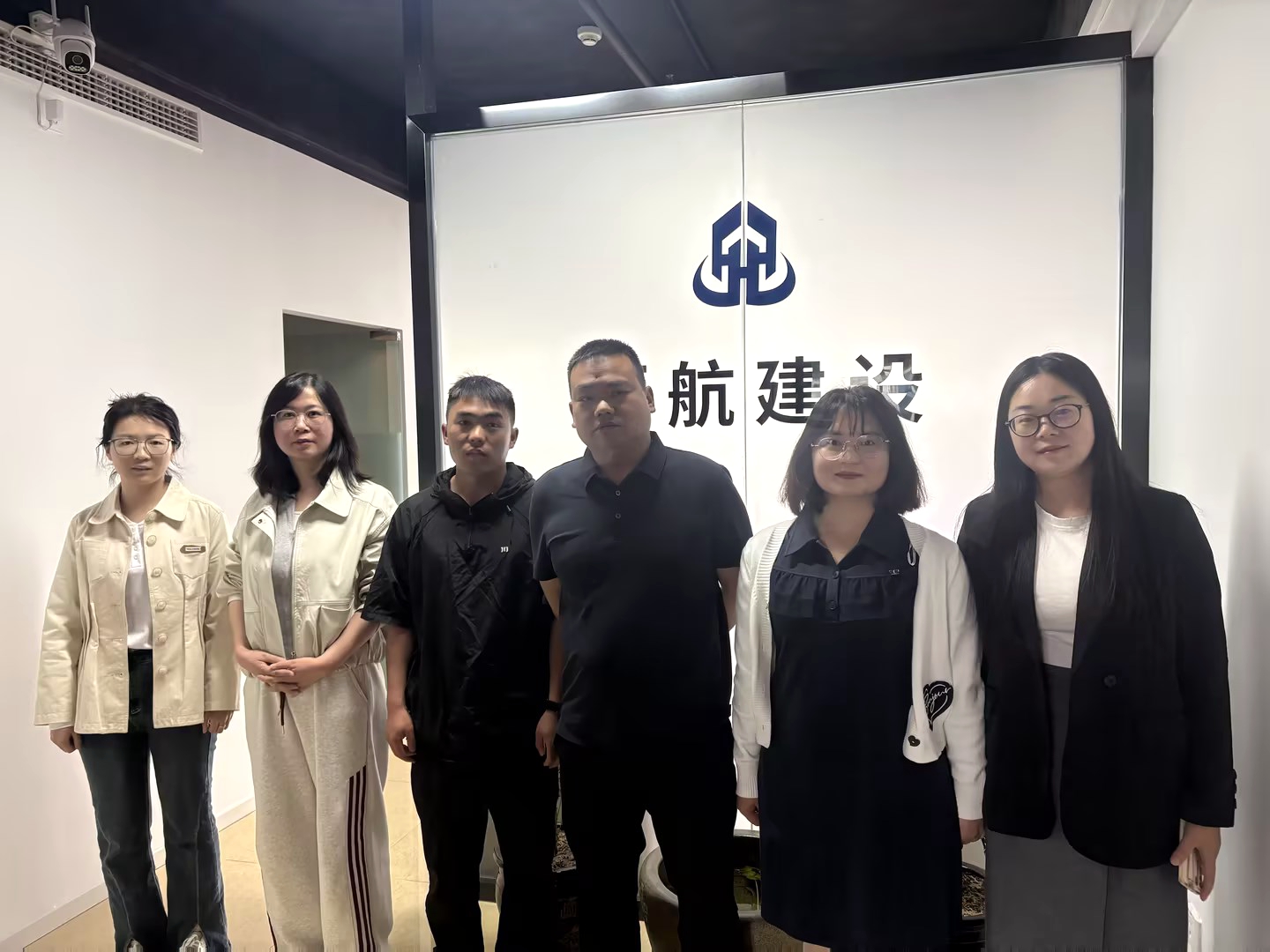 合照.jpg 合照.jpg